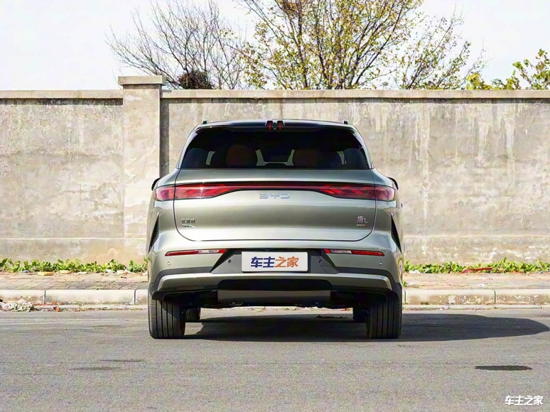 唐L